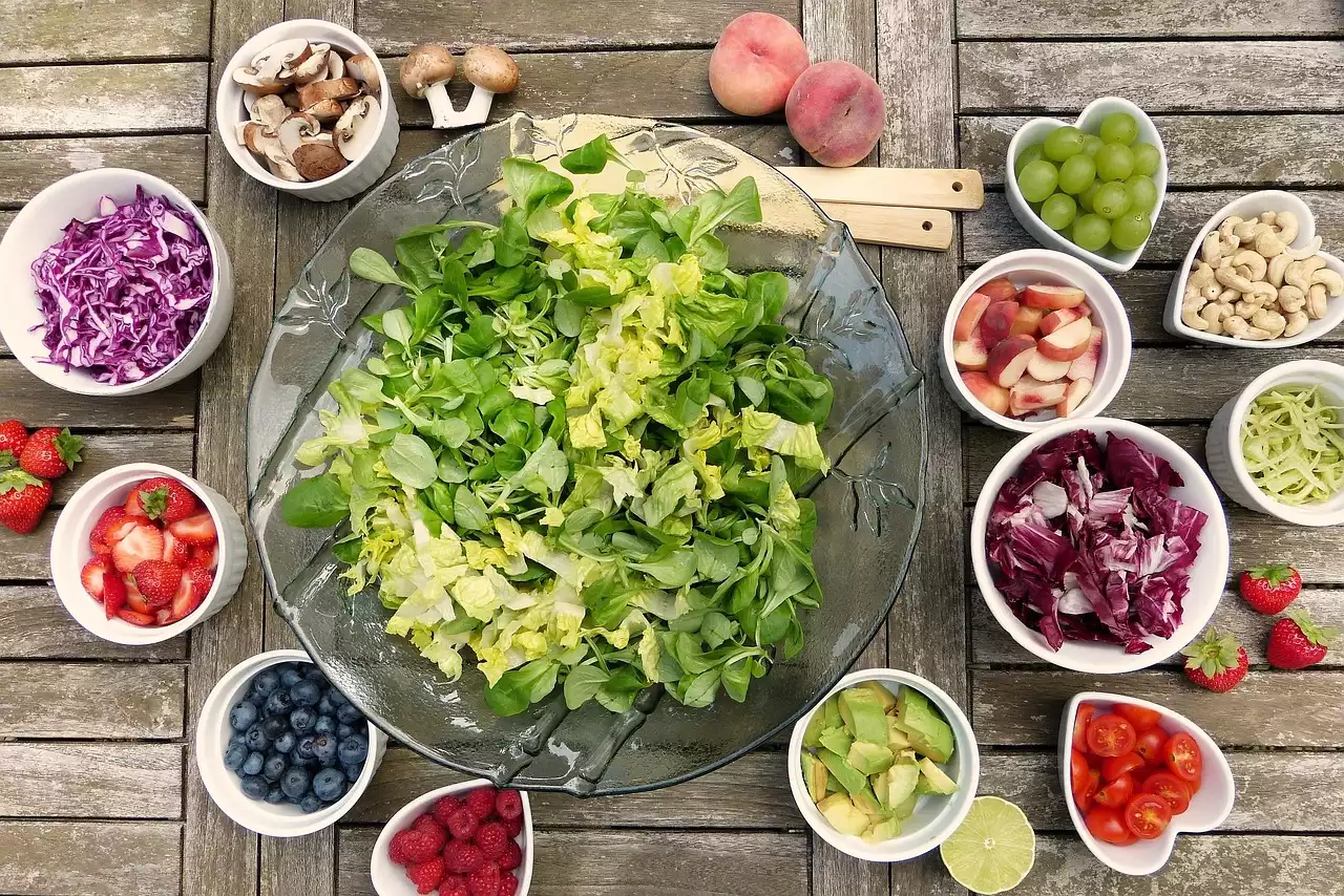 De top 10 gezondheidsvoordelen van een veganistisch dieet: uw gezondheid op natuurlijke wijze verbeteren